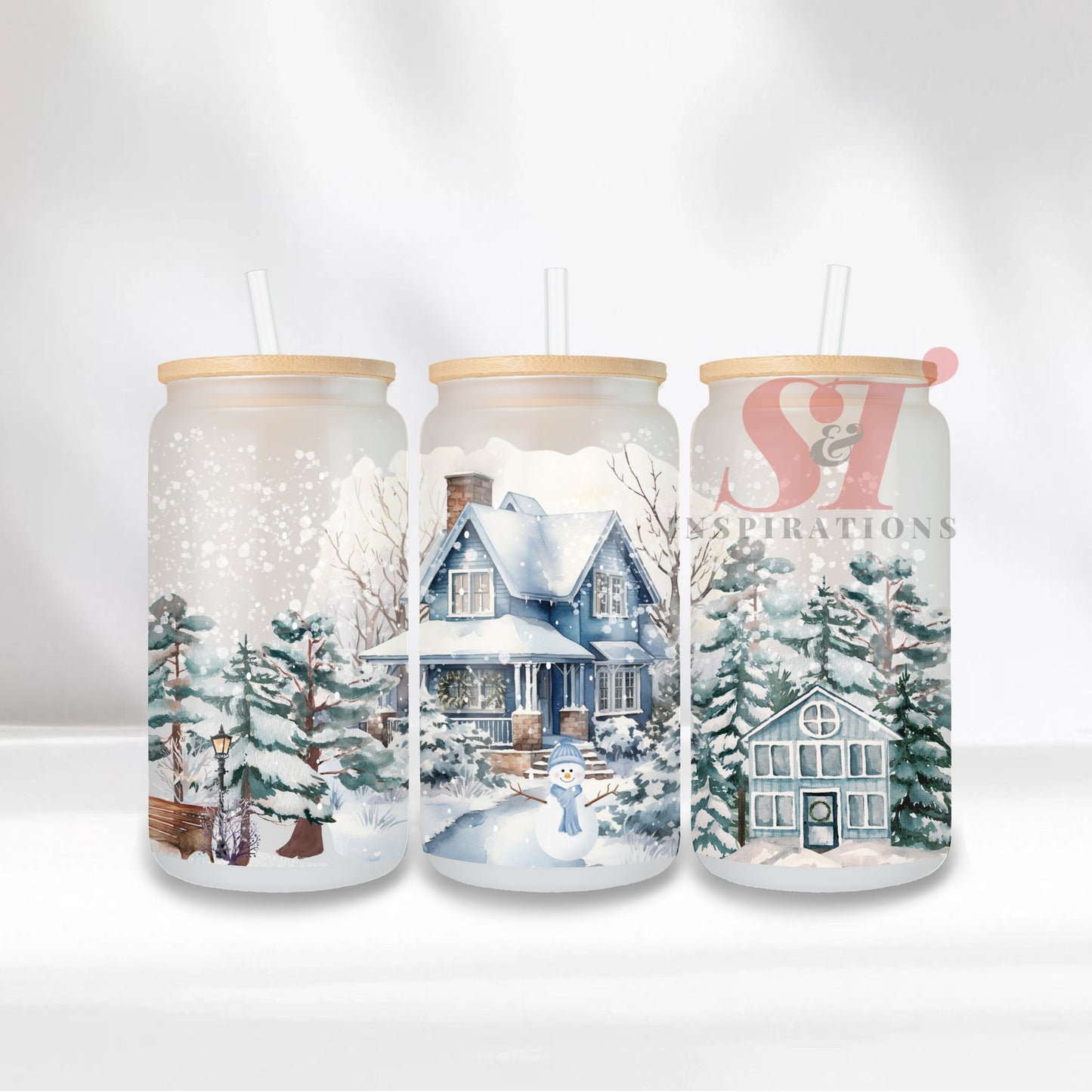 Winter Wonderland Frosted Glass Tumbler with Snowy Village Design & Bamboo Lid